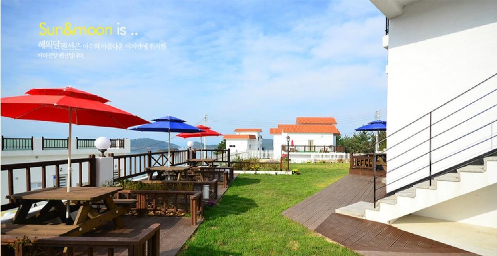 Sunmoon Pension Yeosu Exterior photo